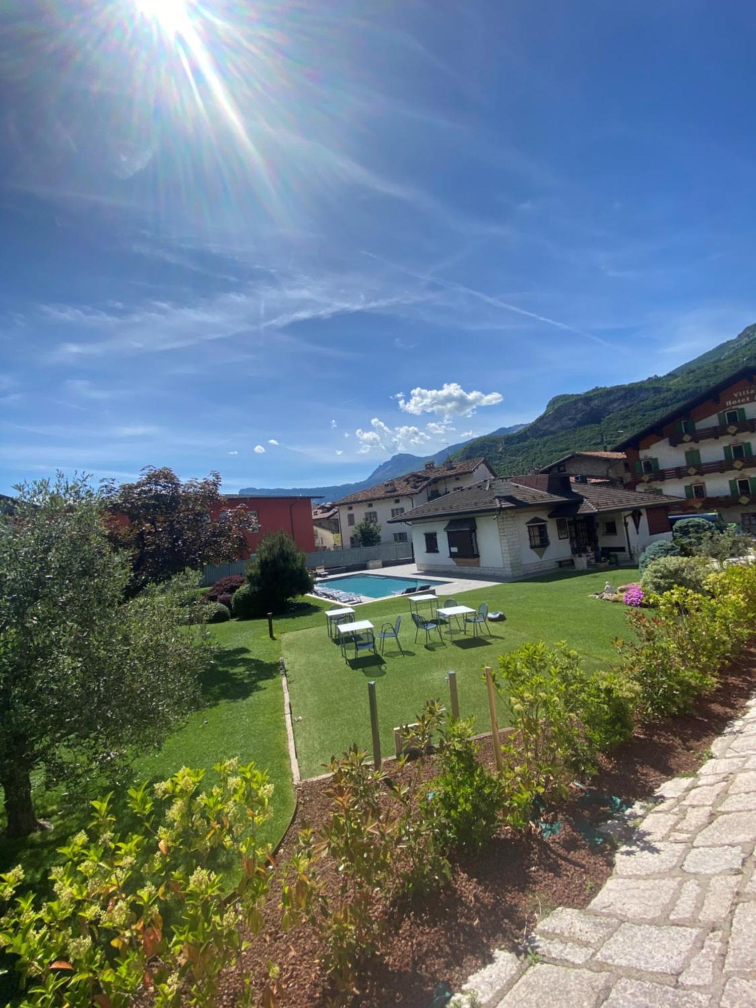 Villaggio Hotel Aquila Каллиано Экстерьер фото